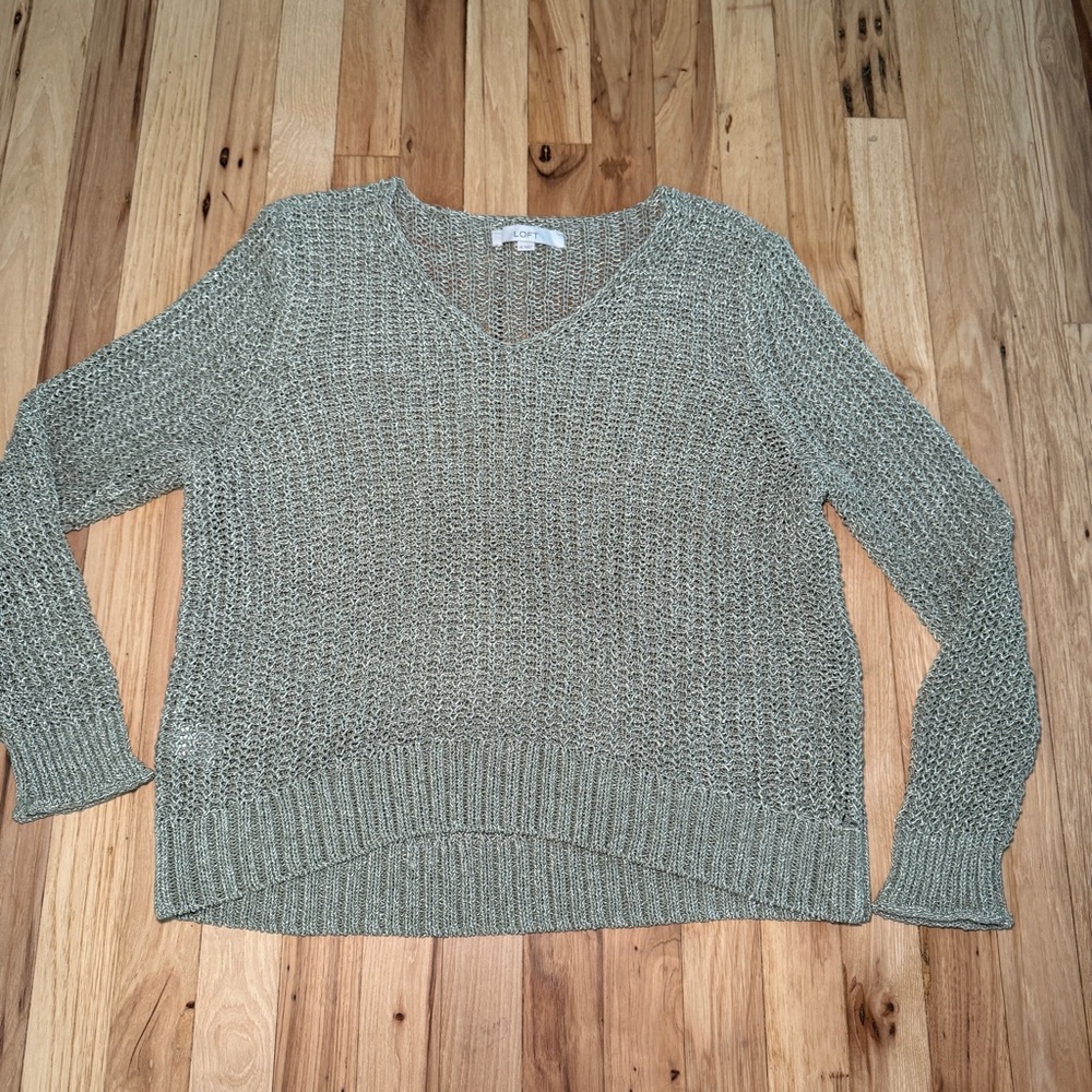 Ann Taylor LOFT Open Knit V-Neck Sweater - XL